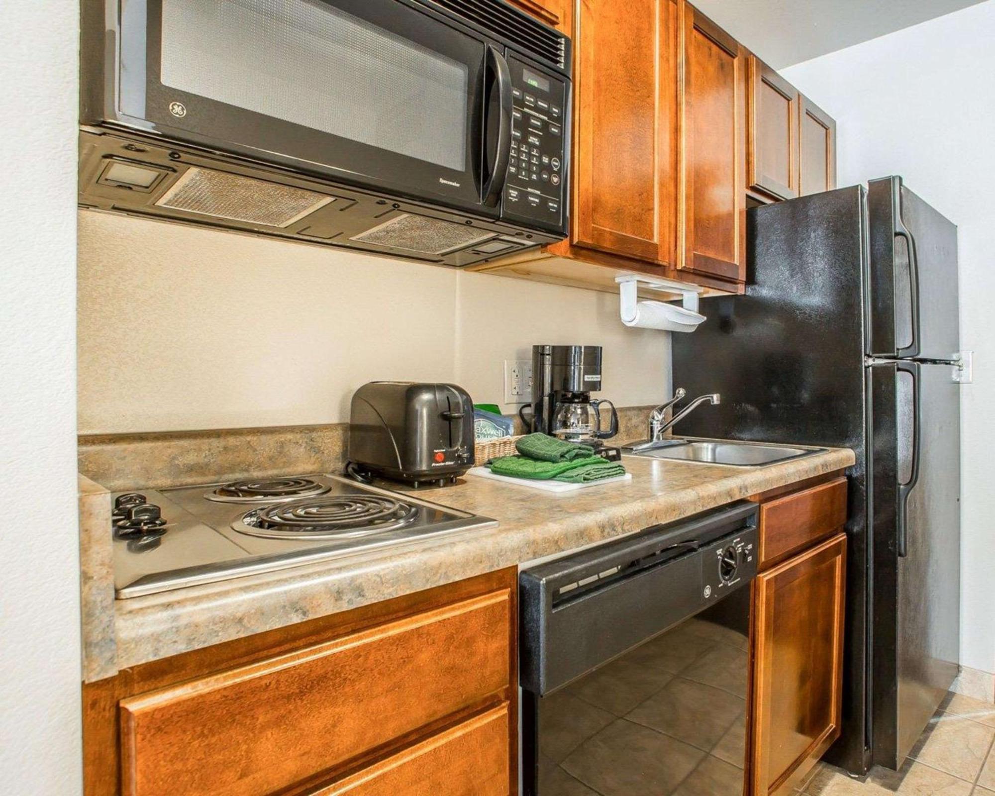 Mainstay Suites St Robert - Fort Leonard Wood Saint Robert Exterior foto
