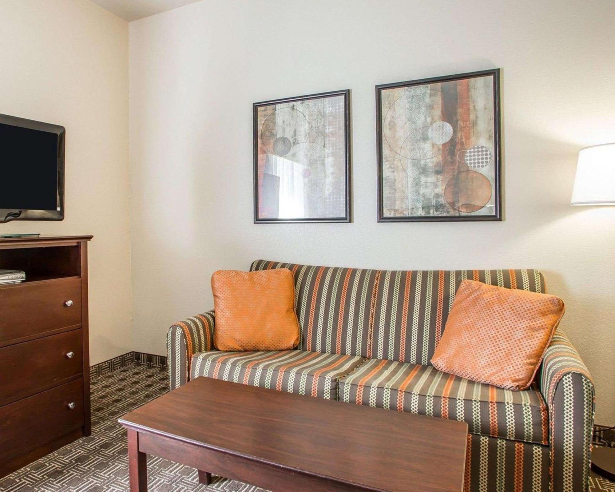 Mainstay Suites St Robert - Fort Leonard Wood Saint Robert Exterior foto